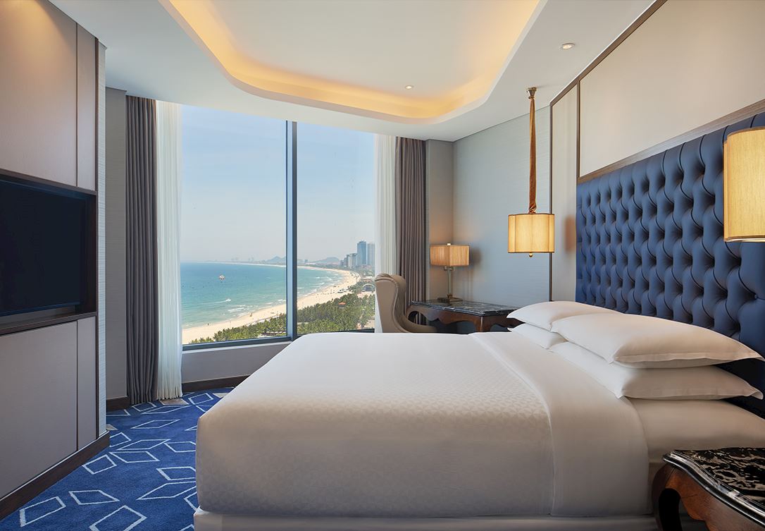 Corner Suite King with Ocean View 